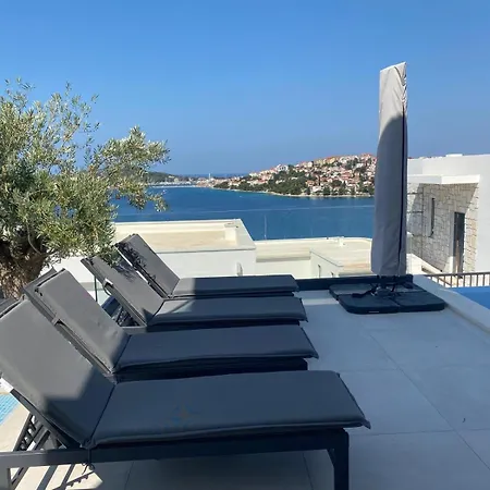 Laganini * 罗戈兹尼察