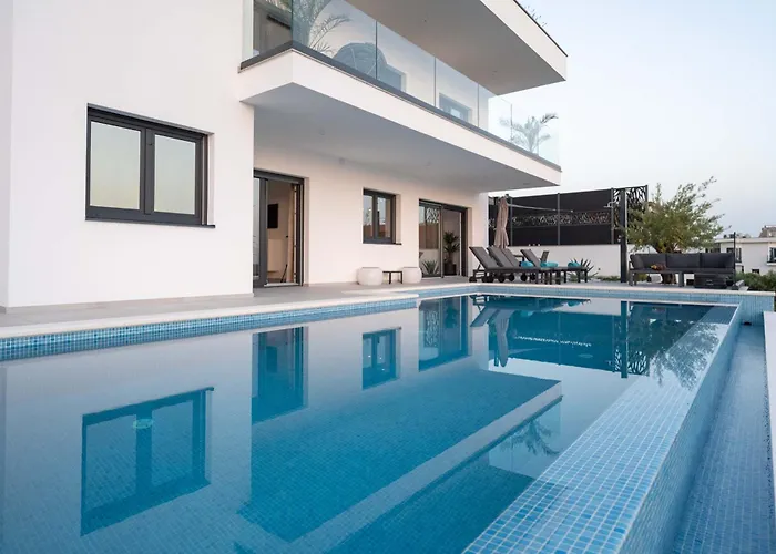 Laganini * ロゴズニッツァ