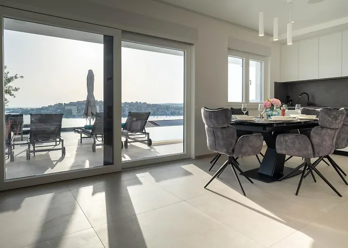 Laganini * ロゴズニッツァ